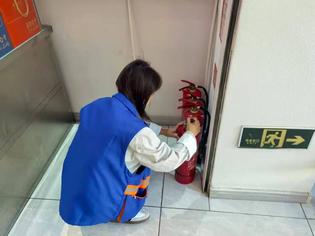 【基层动态】友谊街道筑牢消防安全“防火墙” 双网联动隐患排查见成效